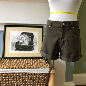 H&M Dark Green Khaki Shorts